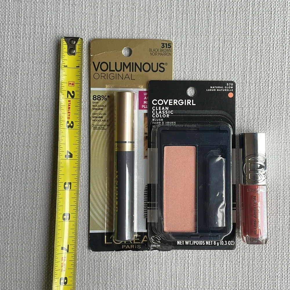 L’Oreal COVERGIRL makeup bundle